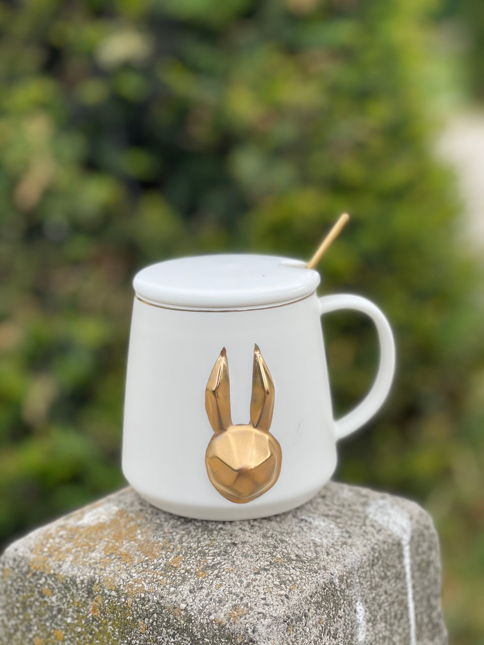 Taza de cerámica de conejo dorado taza de café de taza de