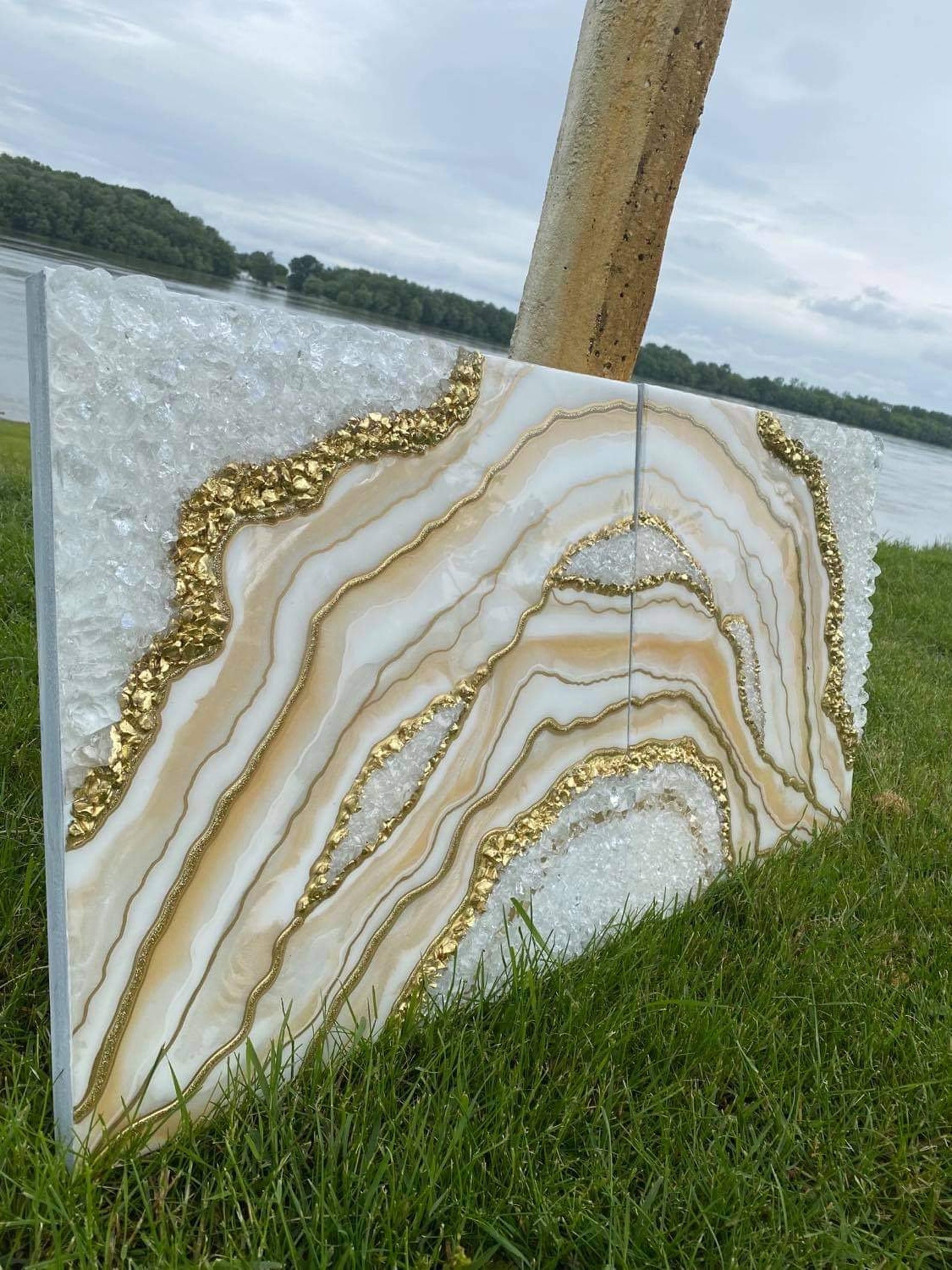 Large Geode Epoxy Wall art White & Gold Handmade Resin Etsy