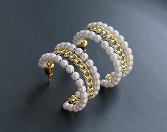 BENEIGE Orecchini A Cerchio Geometrici Placcati Oro 14k | Delicati Fatti A Mano Con Ciondolo A Punta | Diametro Interno 12 Mm | Regalo In Confezione Regalo