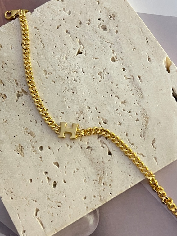 H 2024 initial bracelet