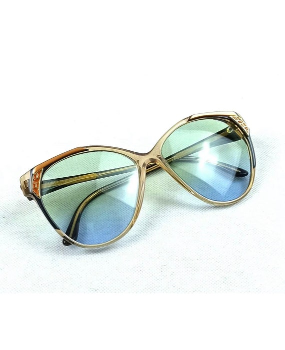 RARE Gucci vintage sunnies - image 8