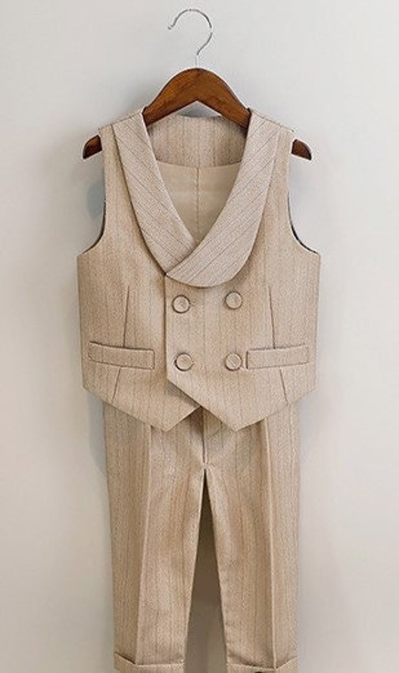 Formele outfit voor babyjongen Plaid Beige Taupe 12 maanden tot 12 jaar 3 Set inclusief broek Vlinderdas en vest afbeelding 1