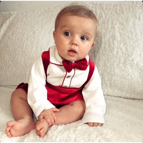 Tenue de Noël bébé garçon vintage traditionnel style espagnol chemisier  blanc et rouge noeud papillon salopette en velours rouge 9 mois à 3 ans -   France