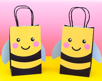 16 Pack Honey Bee Party Favor Bags With Handles - Cute Kraft Paper Goodie Bags For Birthdays & Showers