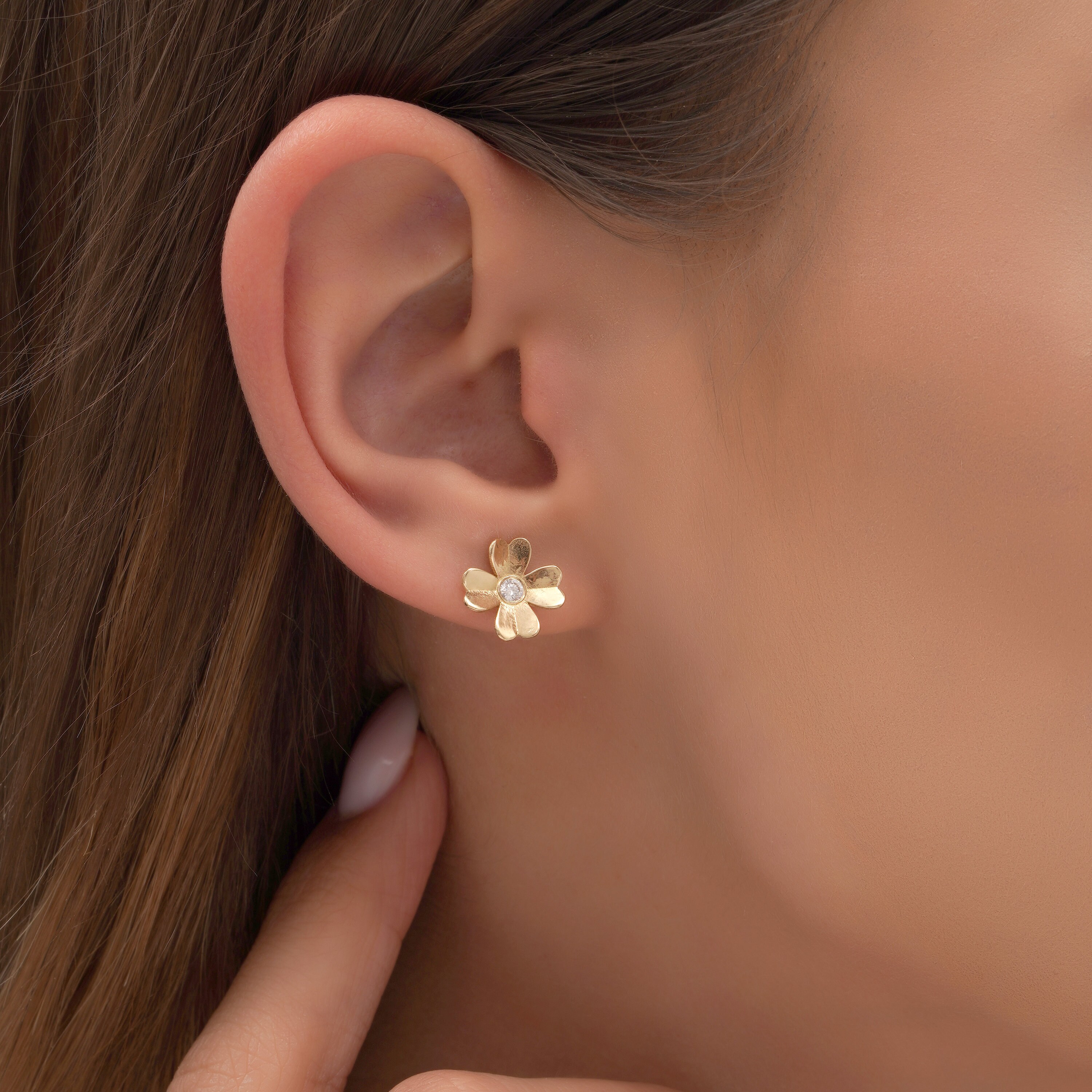 10k, 14k, 18k Gold Small Diamond Earrings, Clover Stud Earrings, Dainty Solid Gold Earrings, Dainty Diamond Studs, 0.14 CTW Natural Diamonds