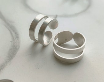 Double silver layer band - geometric design - adjustable ring