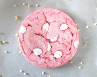 Rosa weiße Schokoladenkeks-Ölgemälde. realistische Küche, 100% Original, Unikat, Küchendekoration, Dessert, Dessert, Dessert, Kuchen.