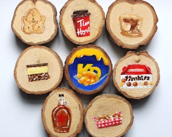 Koch Magnete. handbemalt, kleine Holzscheiben, Kühlschrankmagnete, handgemacht, Unikate, Mitbringsel, Einweihungsgeschenk, rustikal.