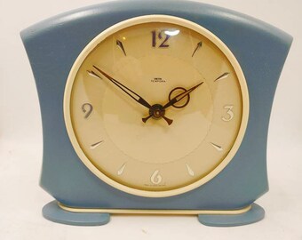 Vintage Smiths 8 day mantel clock - serviced and re-painted. Clockwork movement - lovely tick to this clock. Mantelpiece Clock