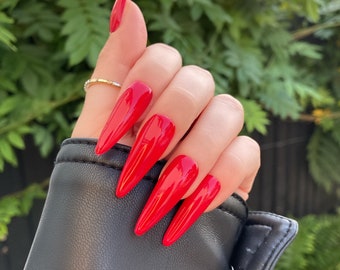 Long, Stiletto shape, red, press-on nails -