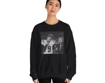 Joe Burrow Cincinnati Bengals Meme Gildan Crewneck Sweatshirt