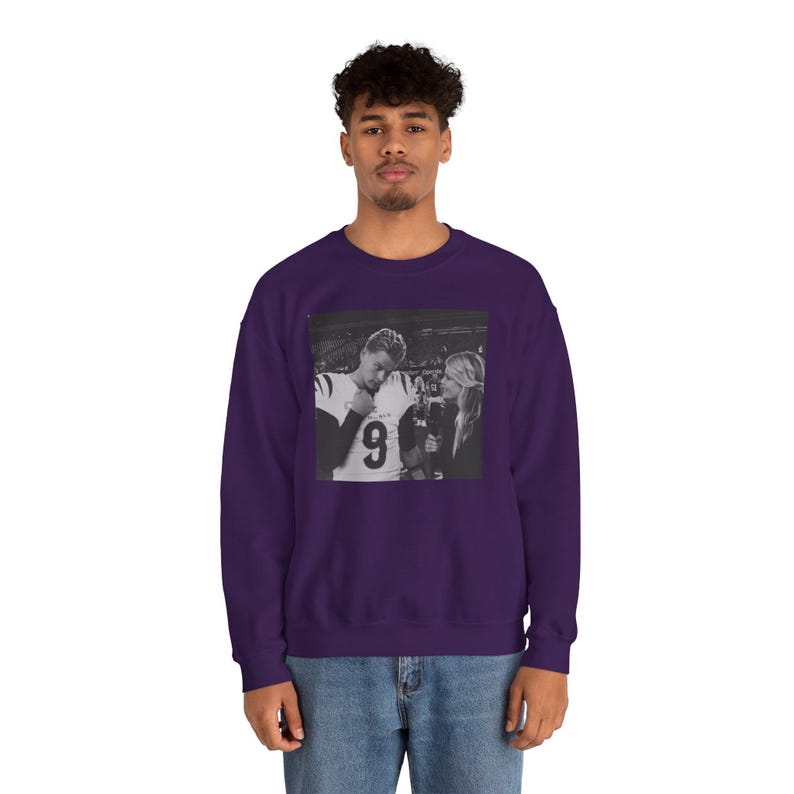 Joe Burrow Cincinnati Bengals Meme Gildan Crewneck Sweatshirt Purple