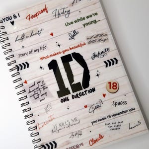 One Direction, 1D, cuaderno/diario A5, tapa dura, papel rayado, sublimación, diseño de homenaje en la parte posterior, idea de regalo