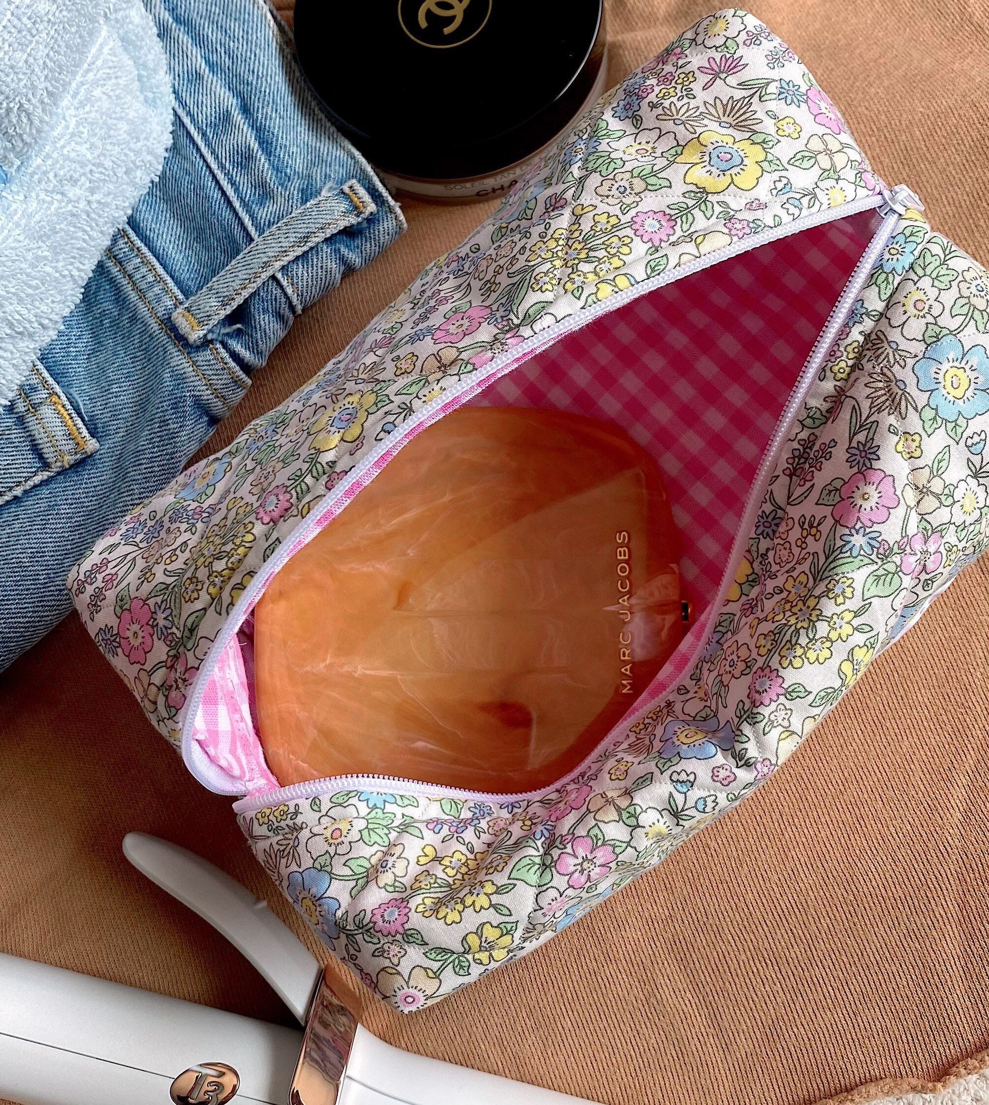 Makeup Bag Quilted Cosmetics Bag Vintage Floral Pastel Toiletry