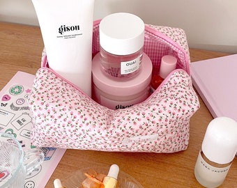 Makeup Bag - Quilted Cosmetics Bag - Pink Ditsy Floral - Toiletry Travel Skincare Bag - Machine Washable