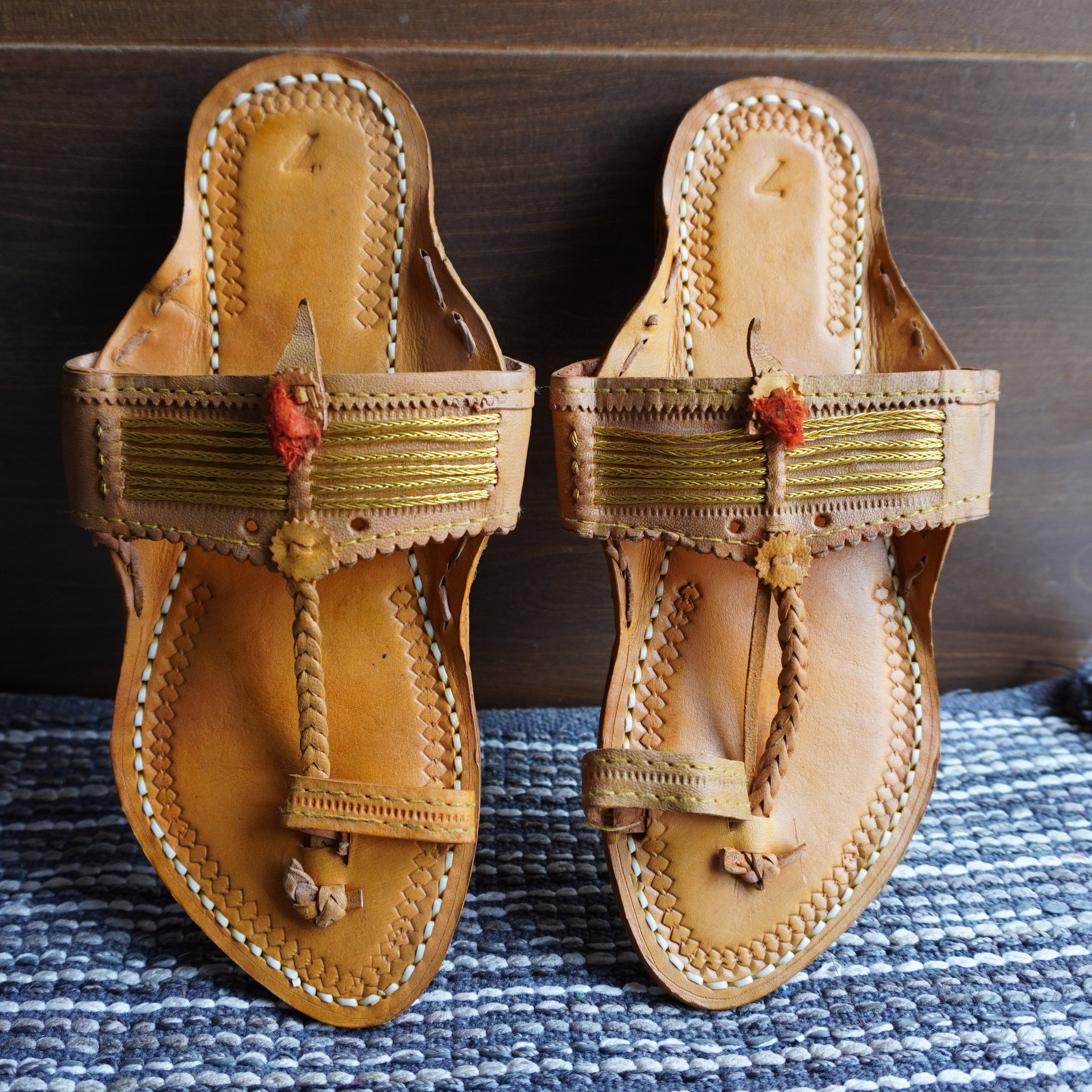 Hippe Ibiza sandalen - MAAT 38 in wit - Boho Slides Slippers