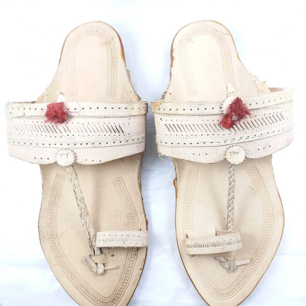 Handmade Leather Kolhapuri Chappal, Hippie Boho Style-Ethnic Slip, Ons Sandals, Indian Traditional Craft for Women. Womens Woven Leather Mul