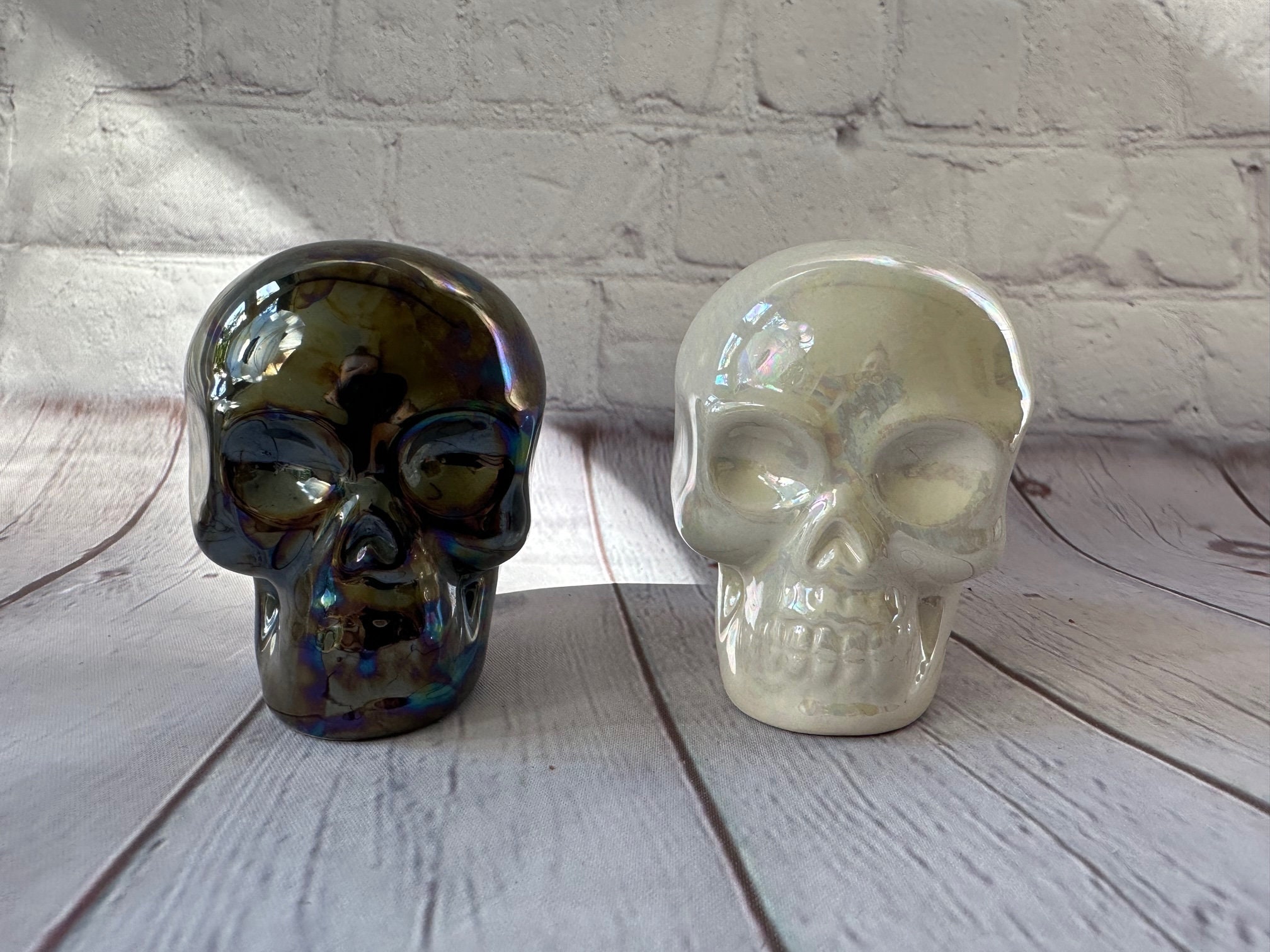 Skull Cake Mold Pan, Great Housewarming Gift for Goths or Witches, Use for  Halloween or to Make Spooky Cakes All Year Long 