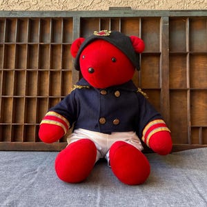 Napoleon Bearnaparte. North American Bear Co., Inc. VIB Collection Bear. Very Important Bears. Barbara Isenberg. Chicago, Il. 1979-1984.
