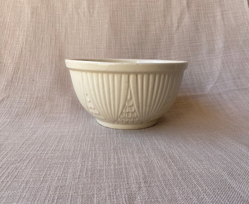 R.R.P. & Co. Roseville Ohio Pottery 8 Bowl. 1930s Etsy