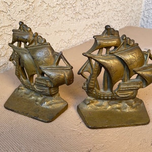 Cast Iron Nautical Bookends. Ships. Vessel. Clipper. Schooner. Brass Coloring. Heavy Bookends.