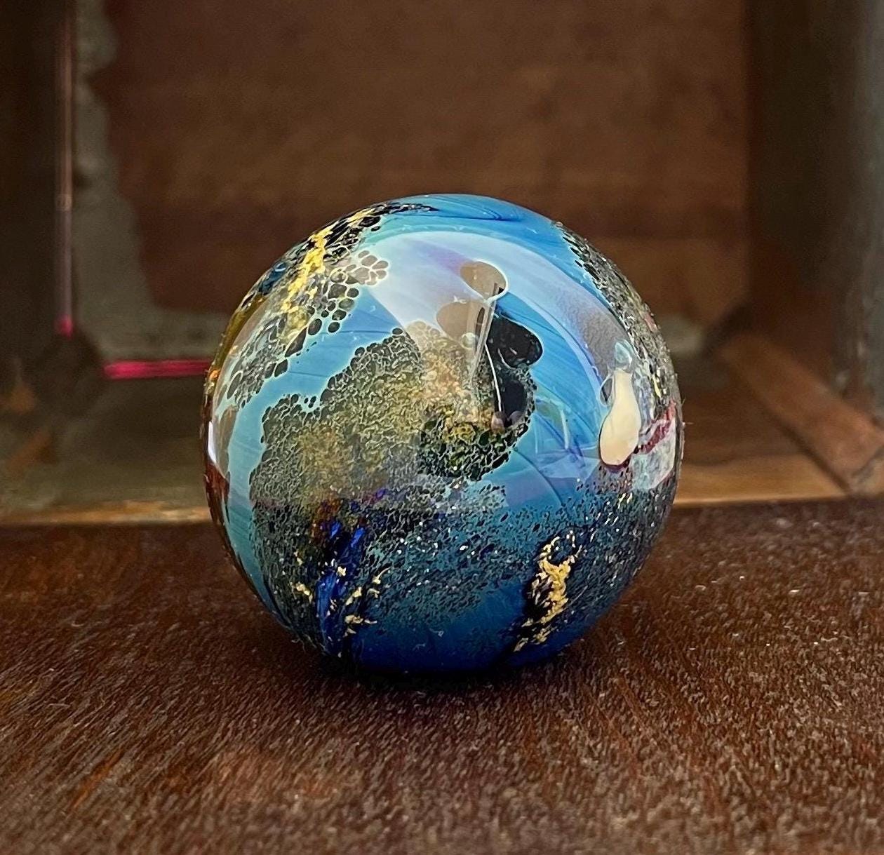 Josh Simpson アート 青と緑の惑星模様 ガラス玉 JS02 作家 Josh Simpson Art Blue and Green Planet Pattern Glass Bead