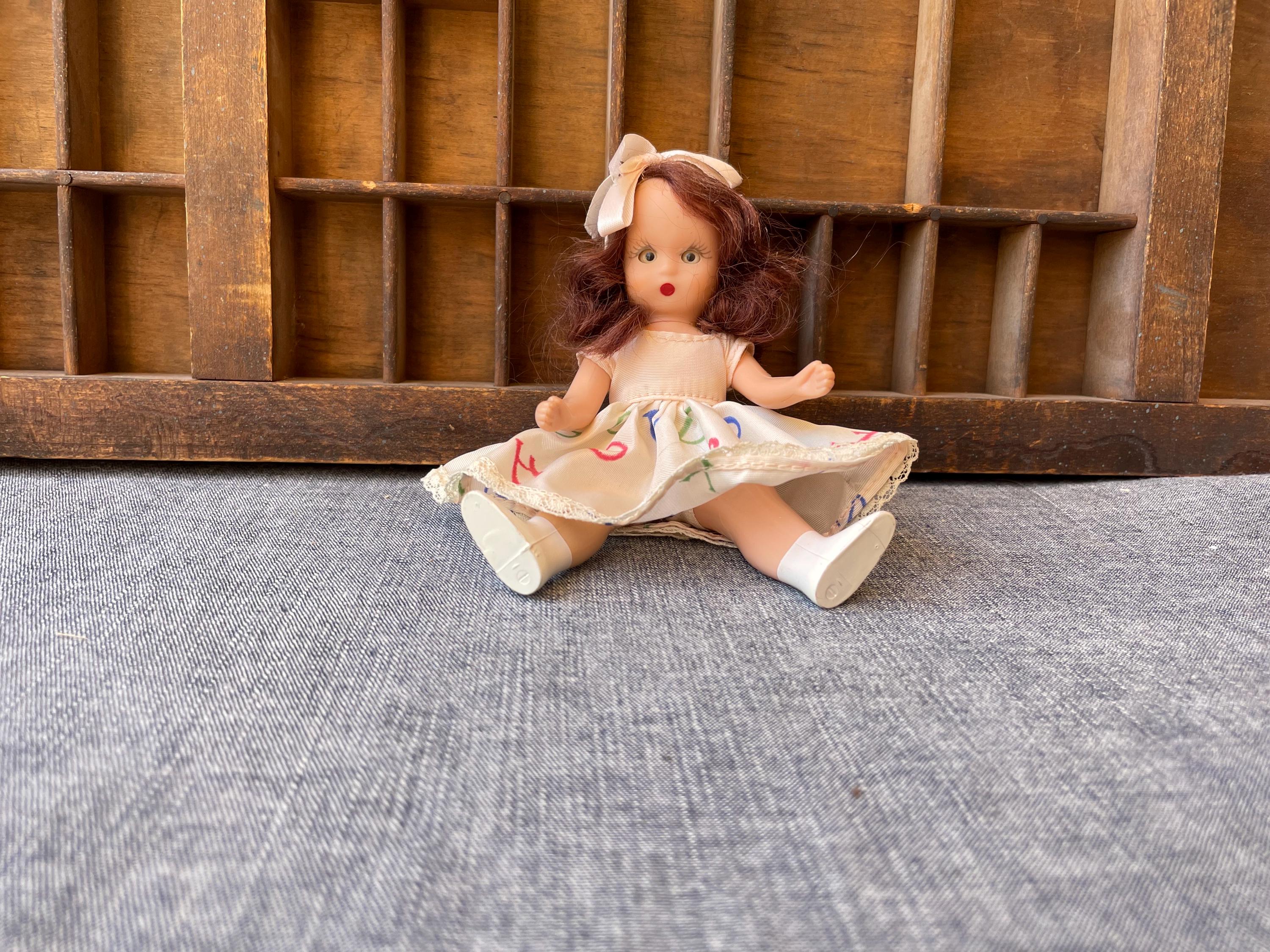 Bambola Nancy Ann Story Senza Abito originale