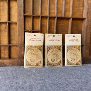 "Caspari Bridge ""Weltkarte"", vintage Strichzettel." Acht zwei Tisch Tallies. Weltkarte. 1990er Jahren.