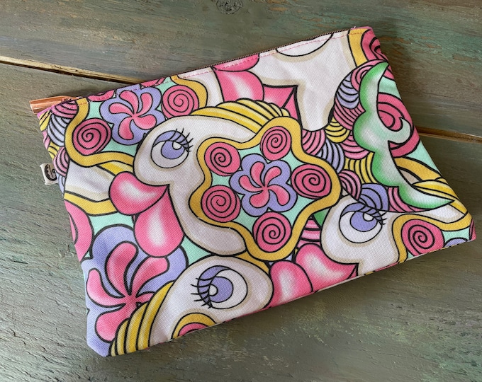 Zipper Pouch