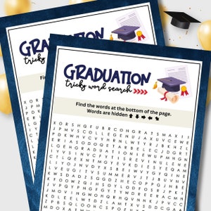 Puede incluir: Un rompecabezas de búsqueda de palabras de graduación imprimible con un fondo de mezclilla azul. El rompecabezas presenta un gorro de graduación y un diploma. Las palabras que se deben encontrar se enumeran debajo del rompecabezas.