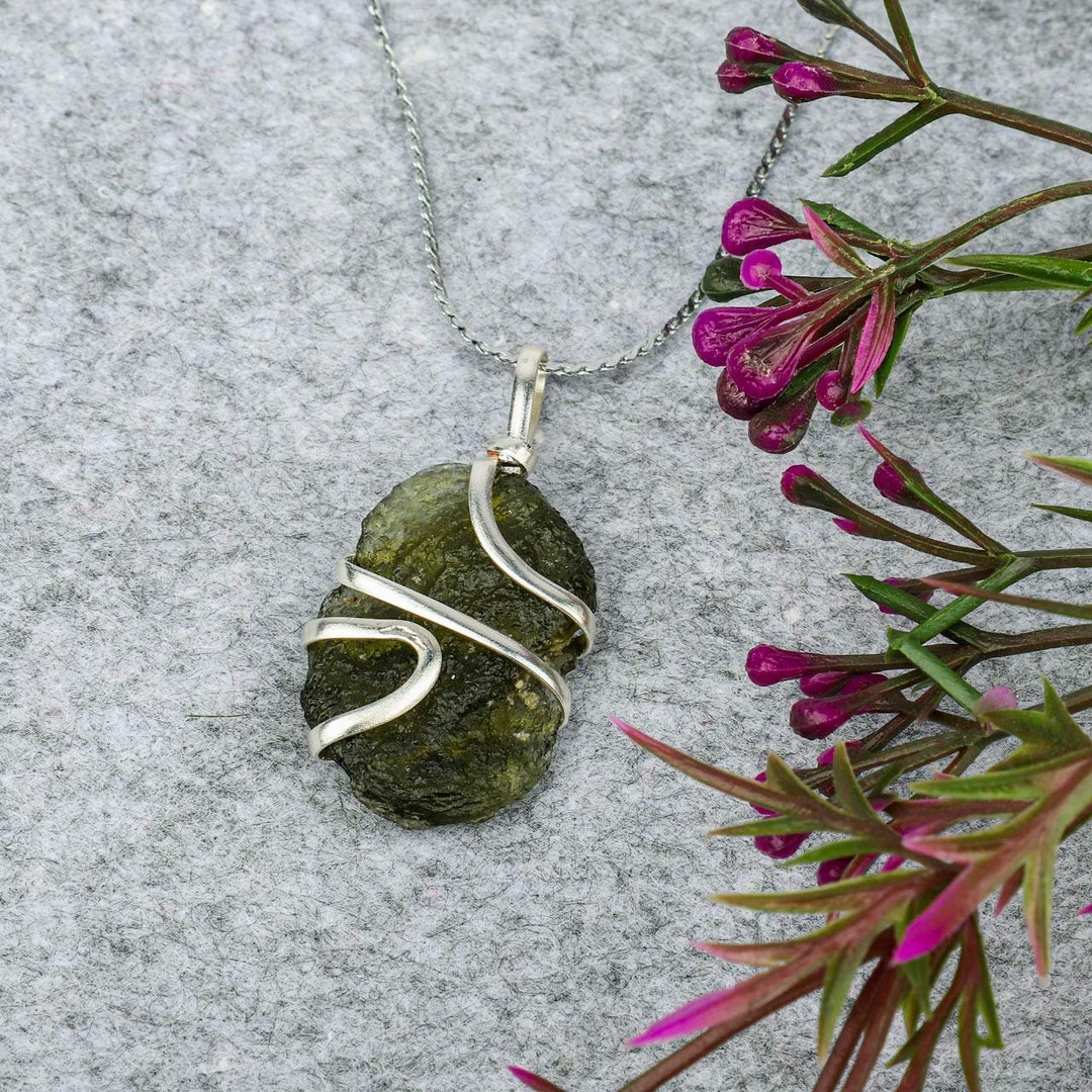 Rough Moldavite Sterling Silver Cage Pendant – Handcrafted Spiral Wire Gemstone Necklace