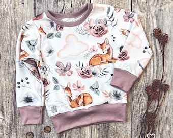 Pullover Baby/Kinder "Rehe mit Blumen"