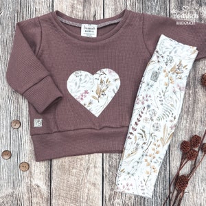 Sweater waffle jersey with heart appliqué "dusky pink delicate flowers and leaves" baby/children