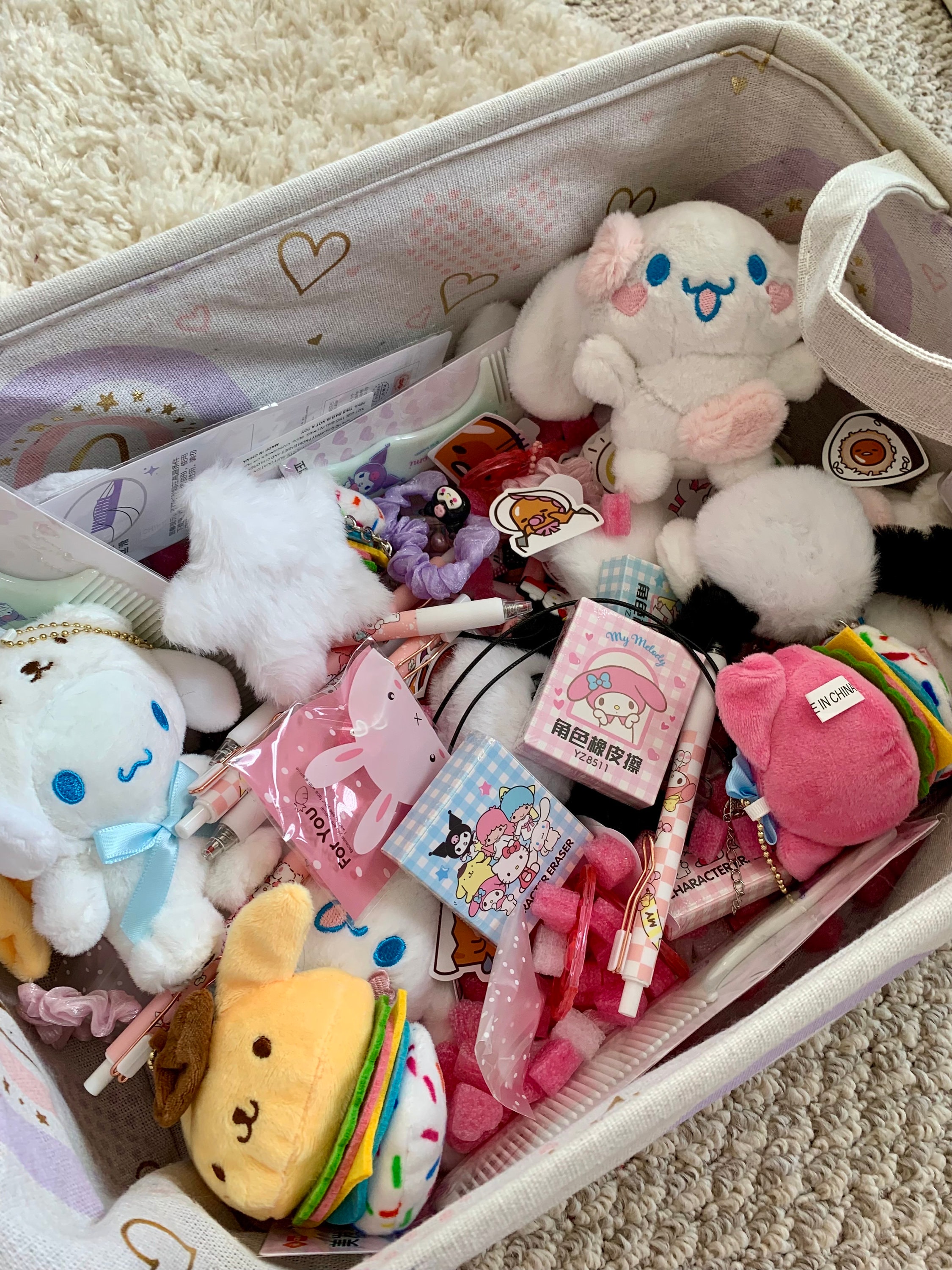 Helo Sanrio Mystery Box — Exotic Snacks Company