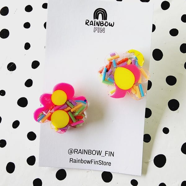Flower studs