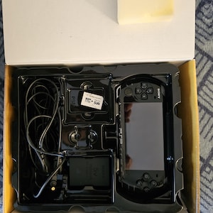 Vintage Sony PSP-3000 Complete Box Set – Includes Charger, Manual & Accessories + Lot of Complete UMD Games, Great Condition, Bundle Deal