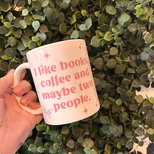 Personlig bokälskarmugg: Booktok-läsargåva, 30 cl tryckt mugg