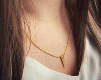 Gold triangle necklace, Trendy necklace, Gold layering necklace, Dainty gold charm necklace, Gold chain, Gold pendant,Gift for her