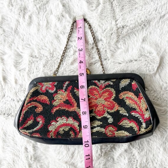 VINTAGE 1960's Small Black purse with Needlepoint… - image 6