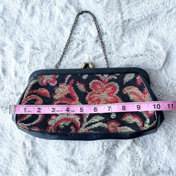 VINTAGE 1960's Small Black purse with Needlepoint… - image 7