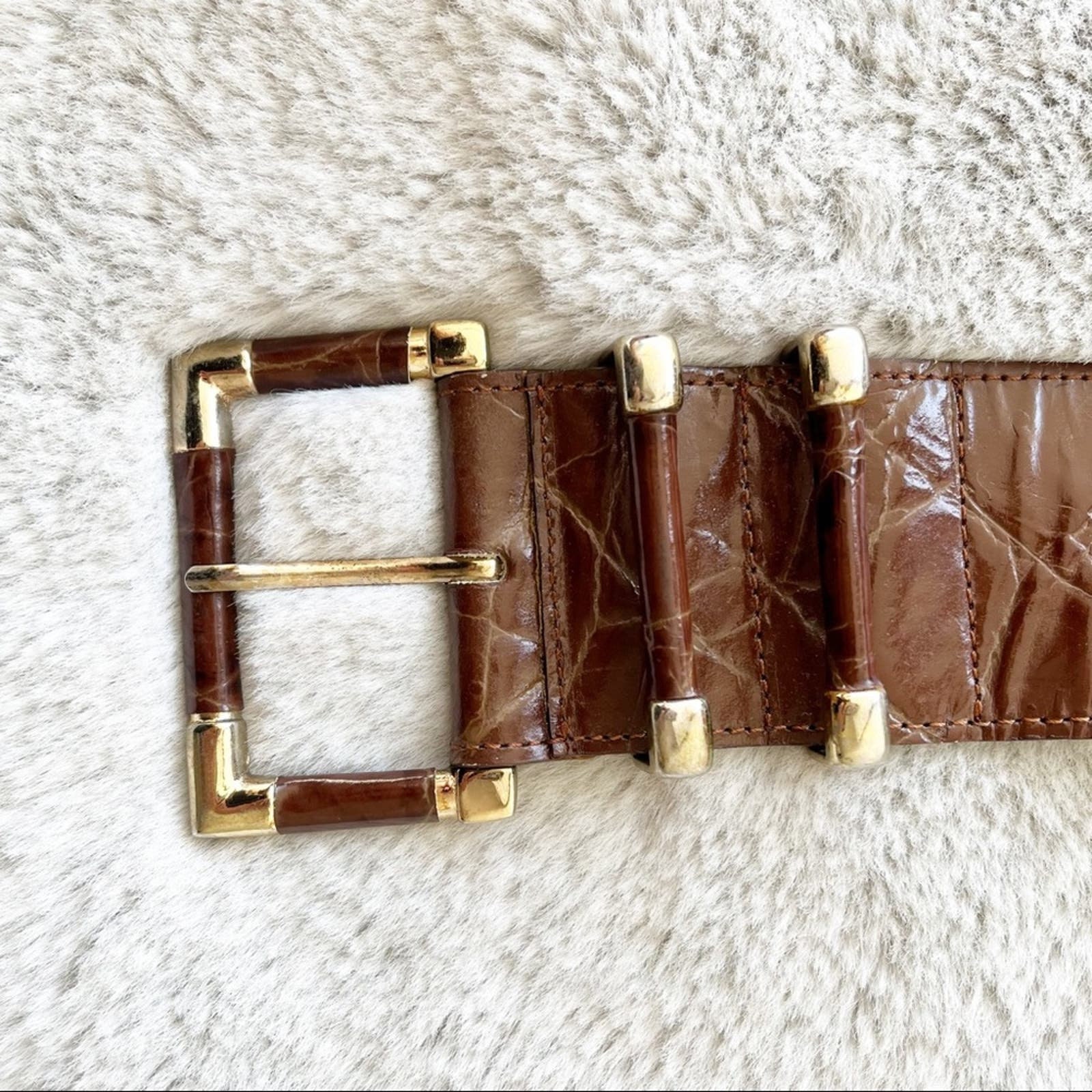 Vintage Textured Leather Belt Wide Tan Yellow Brown Gold‎ Tone Buckle Hardware VINTAGE Brown Textured Leather Belt W/ Gold Hardware - Etsy main image 4