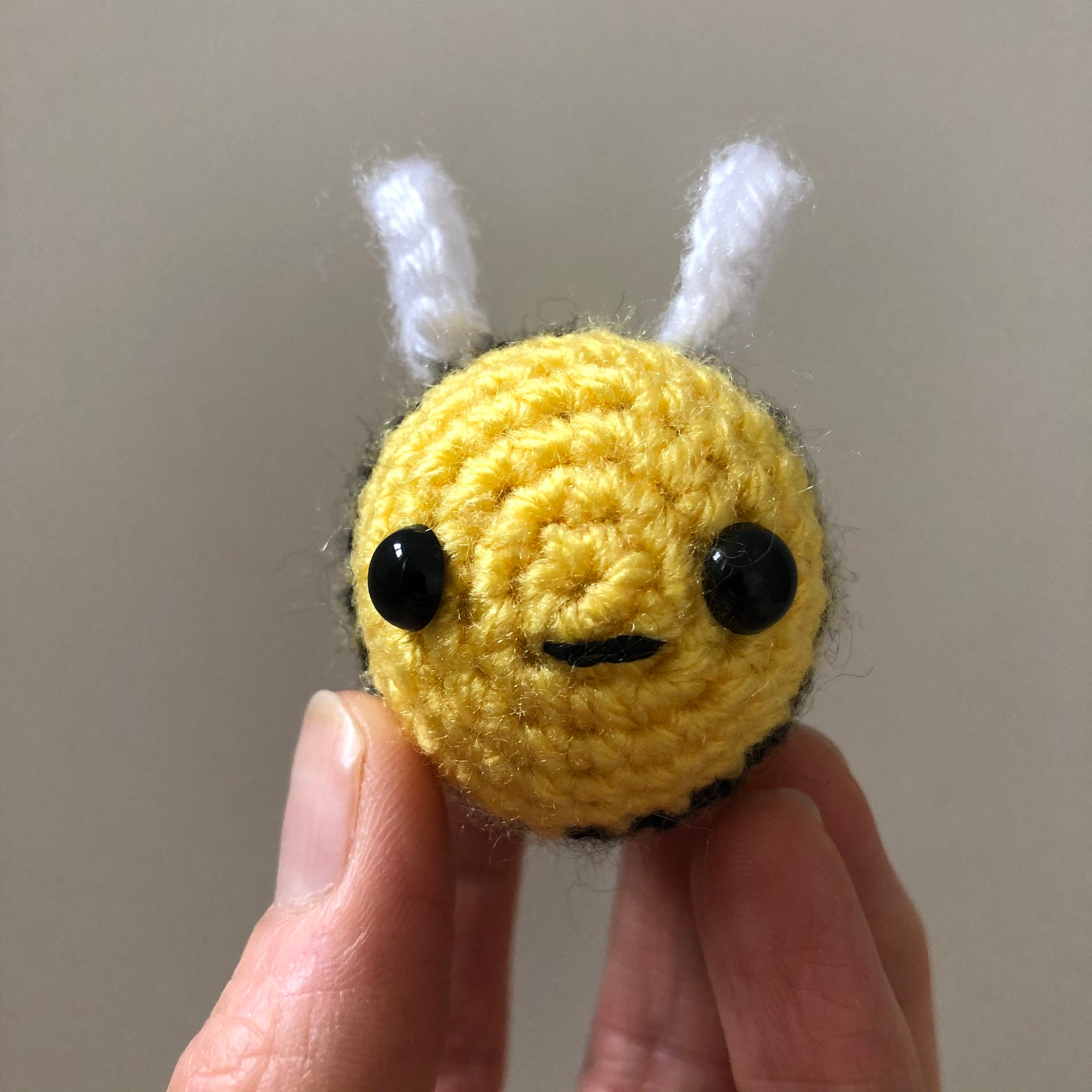PATTERN Mini bee crochet pattern amigurumi cute bee tiny Etsy