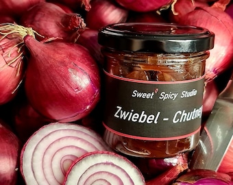 Red onion - chutney - onion jam - handmade - surprise - men - pleasure - hearty - spicy - Easter - barbecue - DIY
