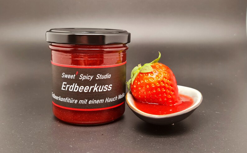 Strawberry kiss strawberry jam with a hint of vodka jam enjoyment gift handmade jam DIY jam Easter 170 g