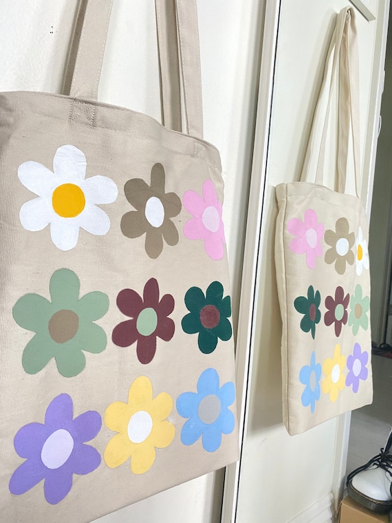Bolsa de mano pintada de flores Etsy Espana