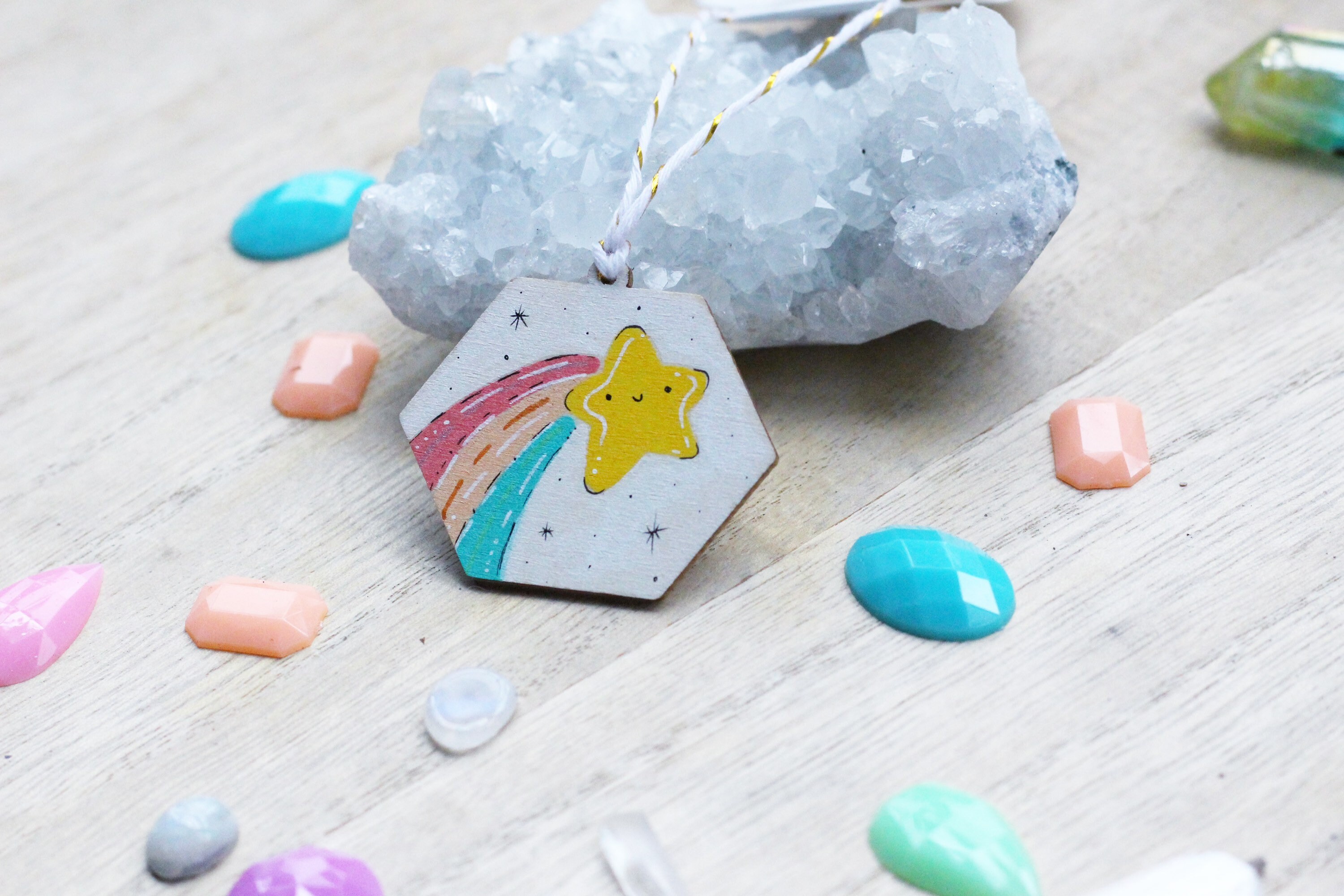 Mignonne Étoile Filante Peinte à La Main en Bois Mini Accrochage Mural/Ornement | Ornement d'arbre d