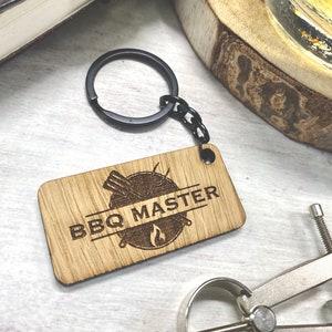 Funny BBQ-hoofdsleutelhanger, houten papa-sleutelhanger, vader, gegraveerd