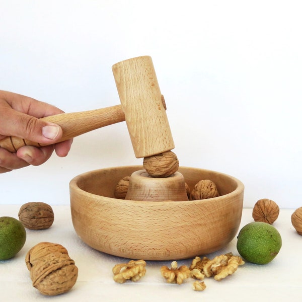 Handmade wooden nut cracker Bowl & mallet set, Walnut Bowl, nutcracking bowl, wooden walnut bowl, made of beech wood, by Josef woodturner