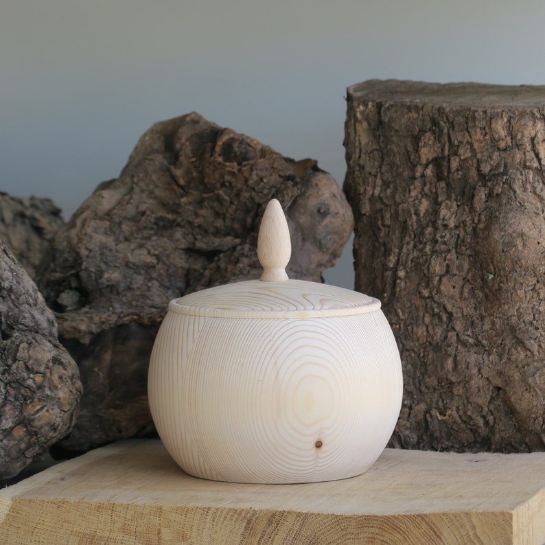 Handmade box with lid, pine wood vase, wooden vase for diy, light wood color vase, wooden jewelry box, round wood vase, Unfinished vase image 2