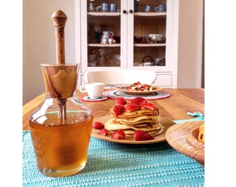 Glass Honey Pot with Olive Wood Dipper (400ml)